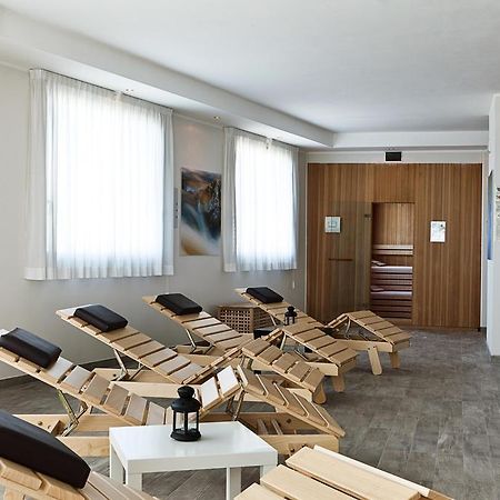 Hotel Fiera Rimini Buitenkant foto