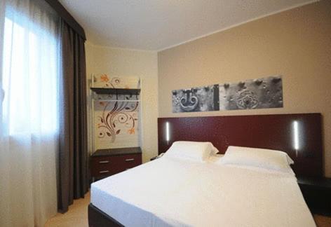 Hotel Fiera Rimini Buitenkant foto