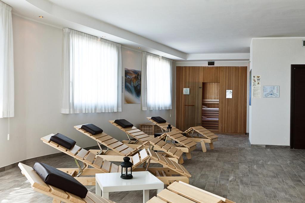 Hotel Fiera Rimini Buitenkant foto